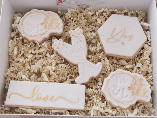 Engagement Iced Biscuits