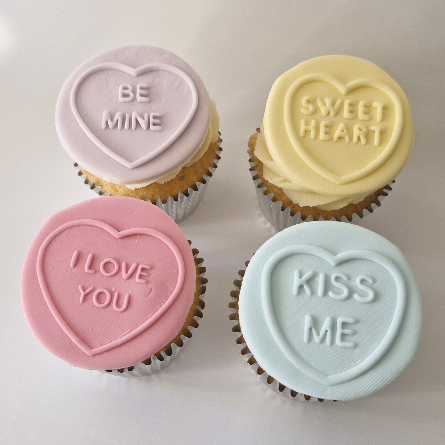 Valentines day cupcakes